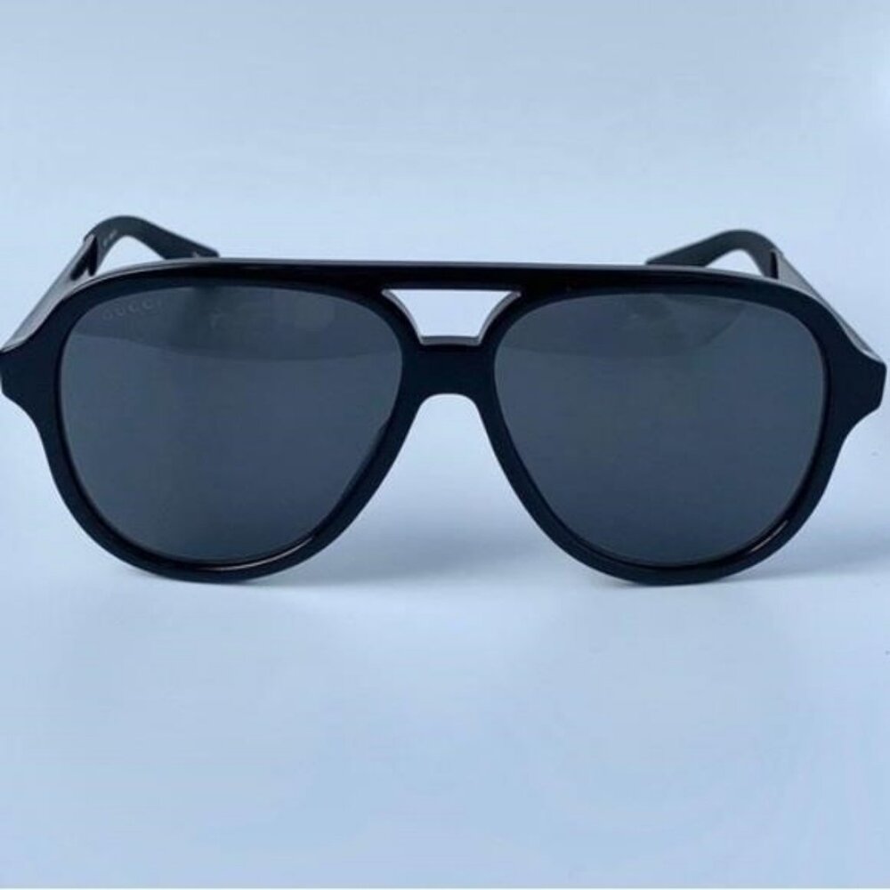 Authentic- New - Gucci Men’s Sunglasses GG0688S 001 Black/ Gray - Picture 7 of 14